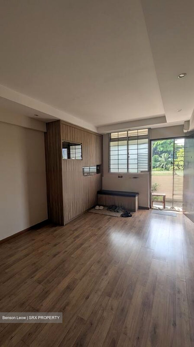 Blk 97 Crescent View (Queenstown), HDB 3 Rooms #454078481